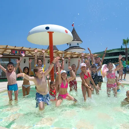 ホテル Club Doganay Konaklı